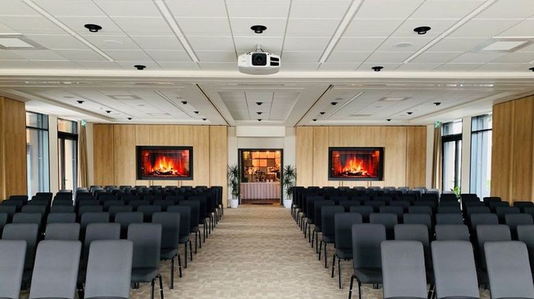 <b>Hotel Color Meeting</b>