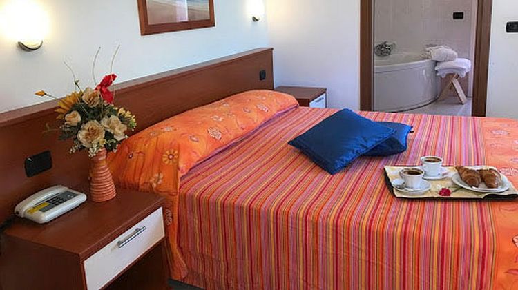 Hotel Garden Tabiano Bagni Room