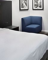 Luxbury Inn & Suites