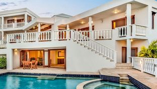 Sheriva Luxury Villas and Suites