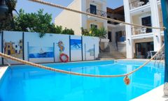 Renia Hotel Apartments