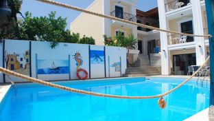 Renia Hotel Apartments