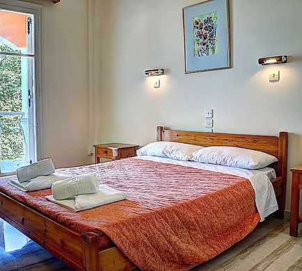 Hotel Benitses Arches Room