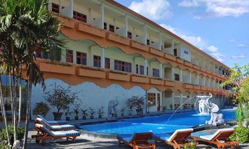 Febri's Hotel & Spa