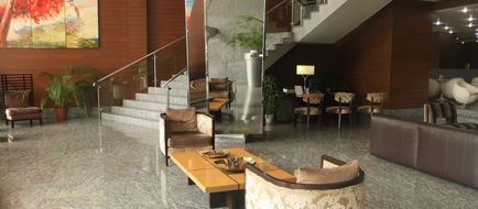 Torres de Alba Hotel & Suites Lobby