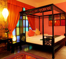Shanghai Mansion Room
