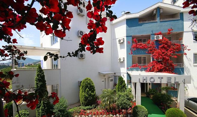 Hotel Bella Vista Exterior