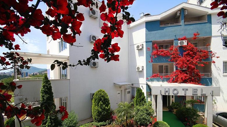 Hotel Bella Vista Exterior