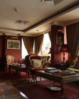 Gondola Hotel and Suites