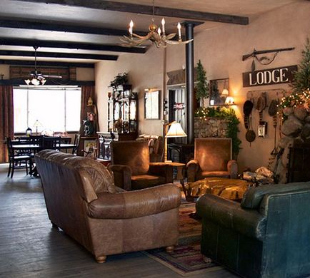 Silver Pines Lodge Lobby