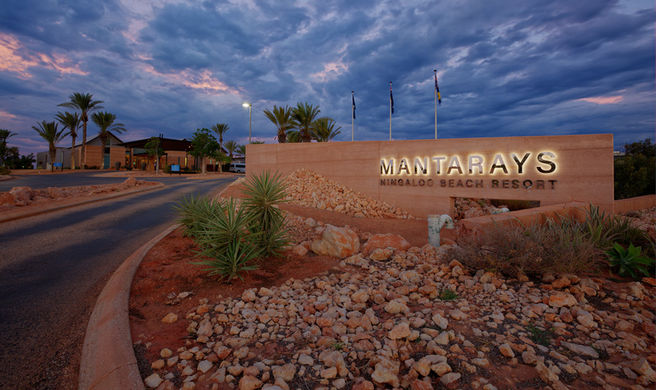 Mantarays Ningaloo Beach Resort Exterior