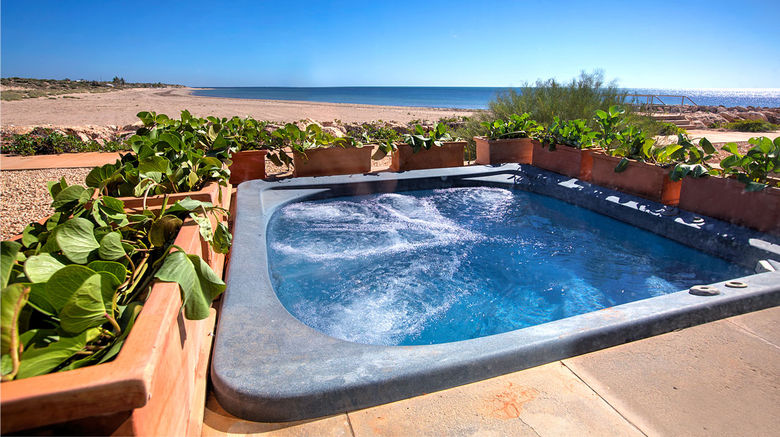 <b>Mantarays Ningaloo Beach Resort Spa</b>