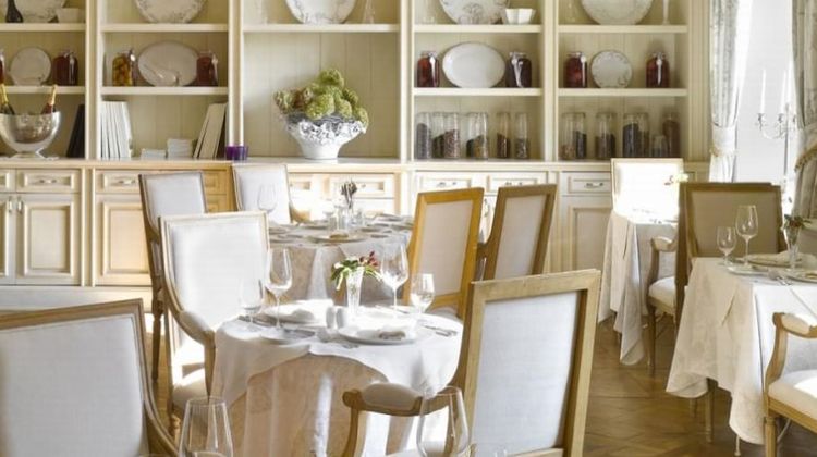 Chateau Mcely Restaurant