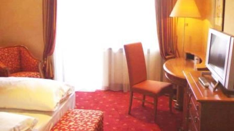 <b>Hotel Bergfink Room</b>