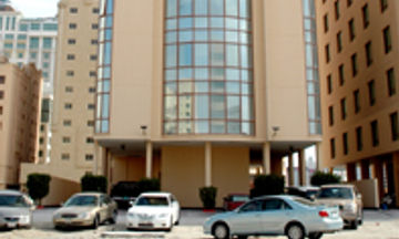 Alcommodore Suites