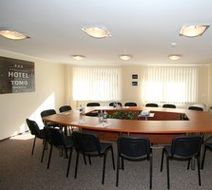 Hotel Tomo Meeting