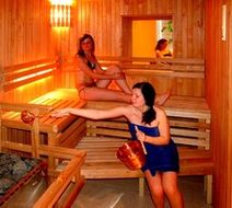 Toss Hotel Health
