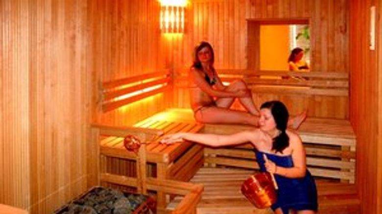 <b>Toss Hotel Health</b>