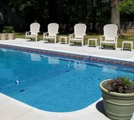 The Hunter House Pool