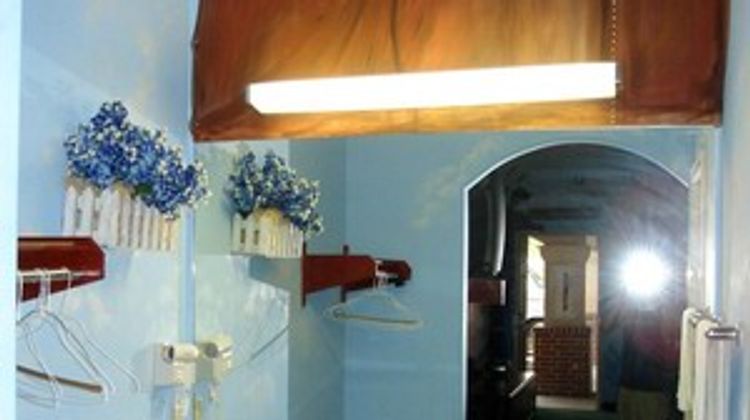 Regency Inn & Suites Galena Park Room