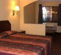 Regency Inn & Suites Galena Park Room