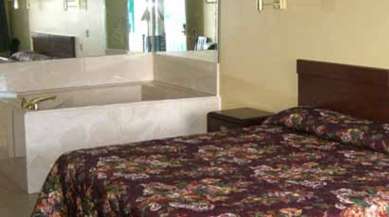 <b>Regency Inn & Suites Galena Park Suite</b>