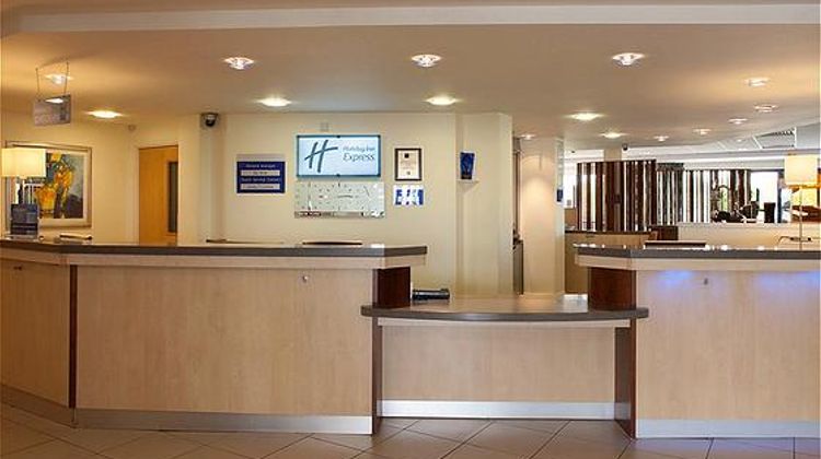 Holiday Inn Express Cardiff Airport Lobby