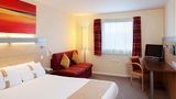 <b>Holiday Inn Express Cardiff Airport Room</b>