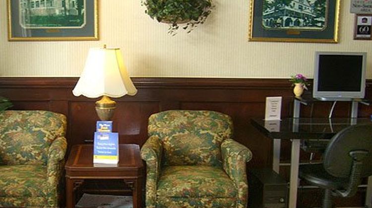 Plantation Inn & Suites Jackson Lobby