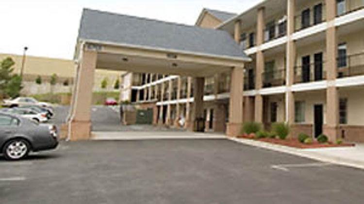 Garden Inn Exterior