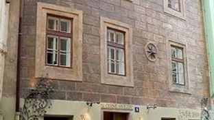 Charming Apartments At The Black Star