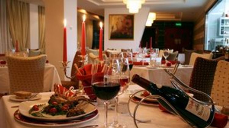 Pacific Plaza Hotel Restaurant