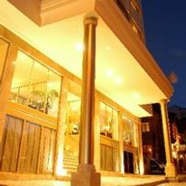 Kenton Palace Hotel