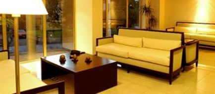 Kenton Palace Hotel Lobby