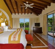 Casa Velas Room
