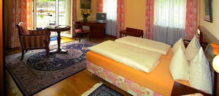Hotel Quellenhof Room