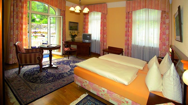 <b>Hotel Quellenhof Room</b>