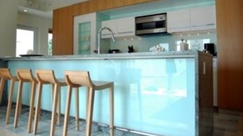 <b>Santa Maria Suites Resort Suite</b>