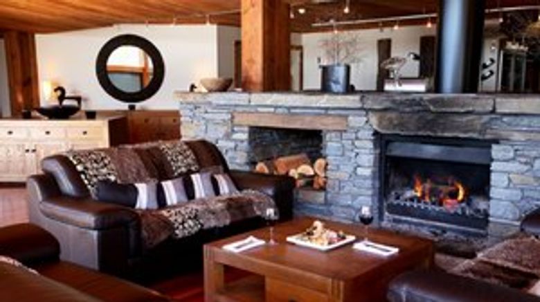 <b>Oakridge Resort Wanaka Lobby</b>