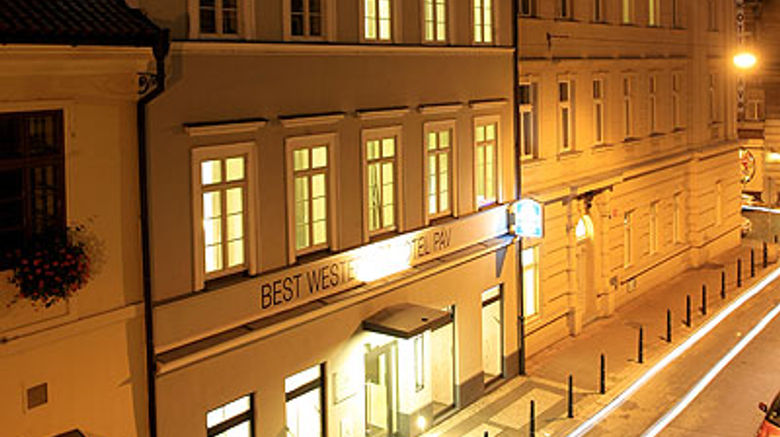 Hotel Pav Exterior
