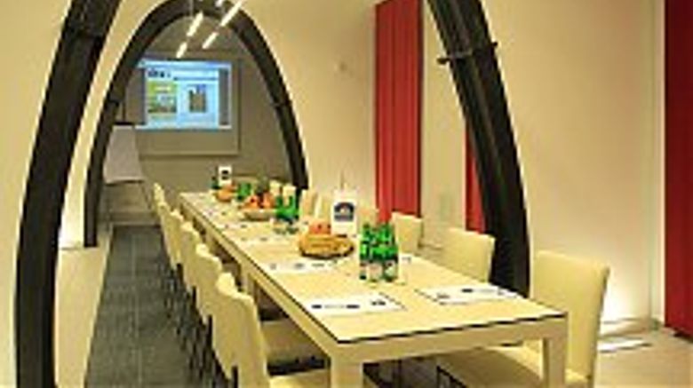 <b>Hotel Pav Meeting</b>