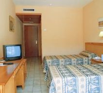 Hotel Oasis Tossa & Spa Room