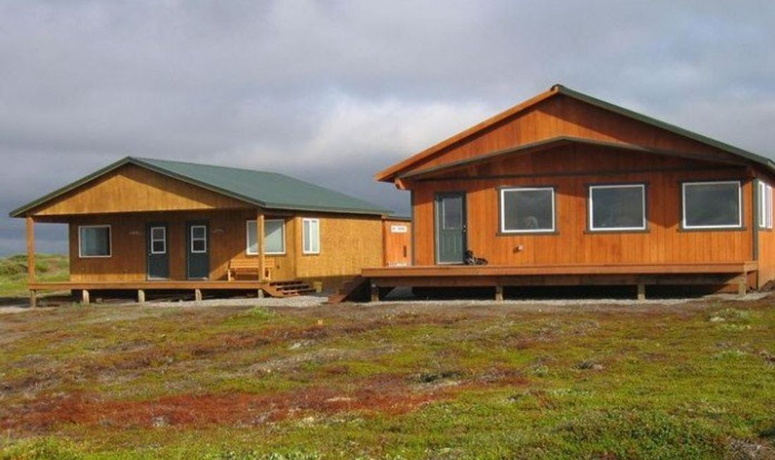 Tracy Vrem's Blue Mountain Lodge Exterior