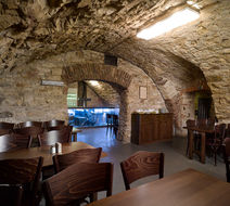 Lokal Inn Restaurant
