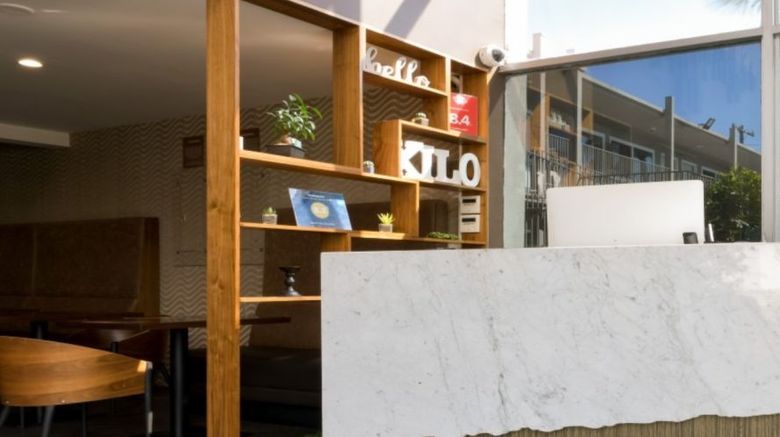 <b>Hotel Xilo Glendale Lobby</b>