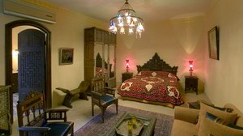 <b>Talisman Hotel Room</b>