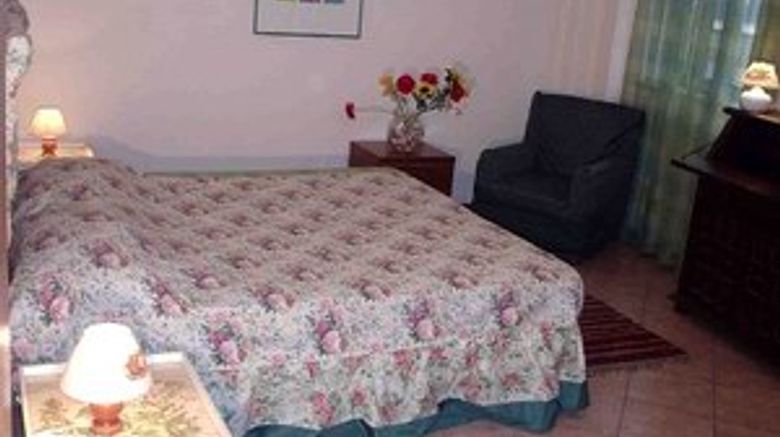 <b>Politeam Affitti Apartments Room</b>