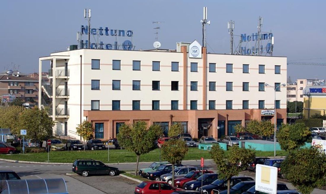B&B Hotel Ferrara Exterior