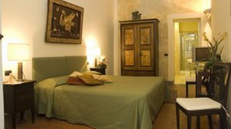 Ape Rosa Relais Room