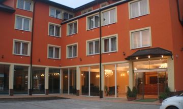 Hotel Daisy